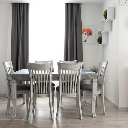 Lägenhet Sunny & Stylish Brand New 2bdr + Parking *